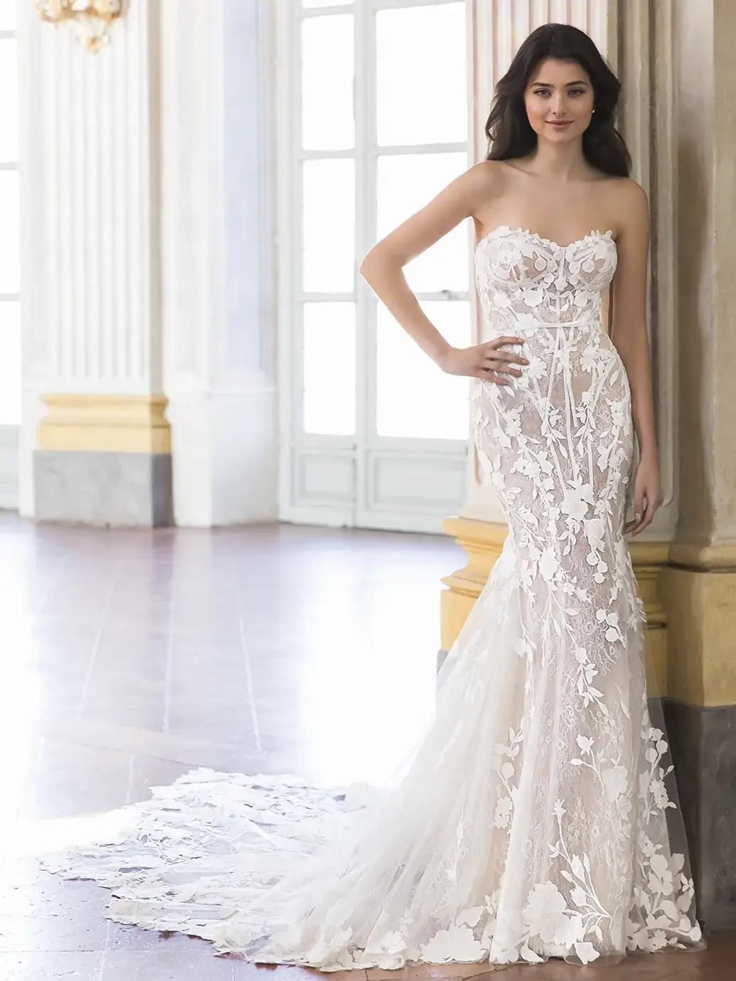 Classic Elegance Meets Unique Details: 2024 Bridal Gowns Image